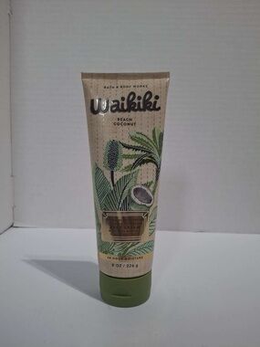 Bath & Body Works Waikiki Beach Coconut Body Cream - Beige & Green-Brand new